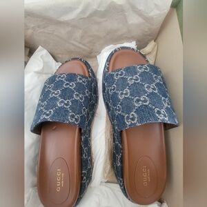 AUTHENTIC Gucci Denim Monogram Flatform Sandals